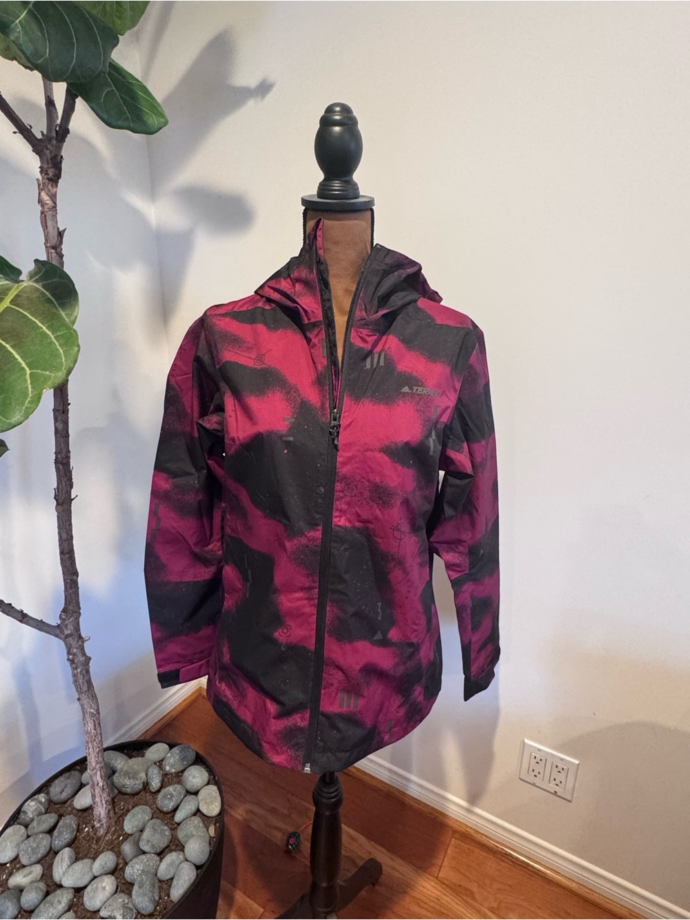 NWT Adidas Terrex Waterproof Hooded Jacket - Pink & Black  size women’s small